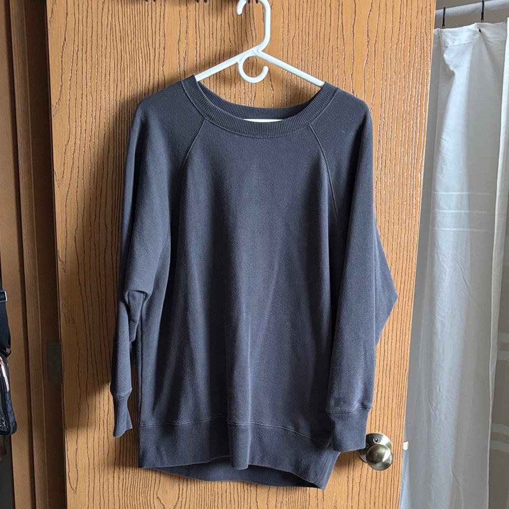Aerie Women's Dark Gray Crew Neck Sweater